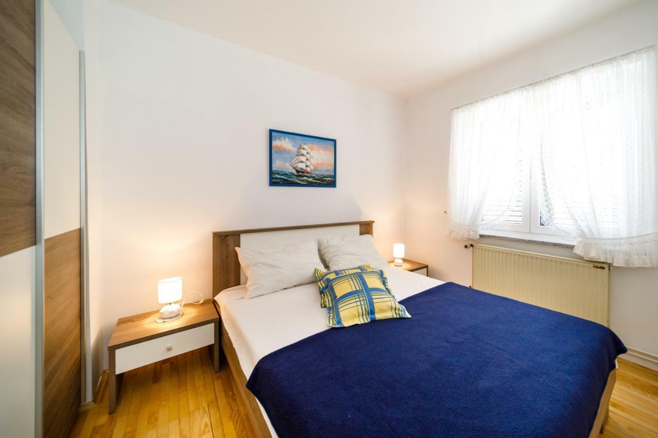 Apartment Anton Krk Town Kültér fotó