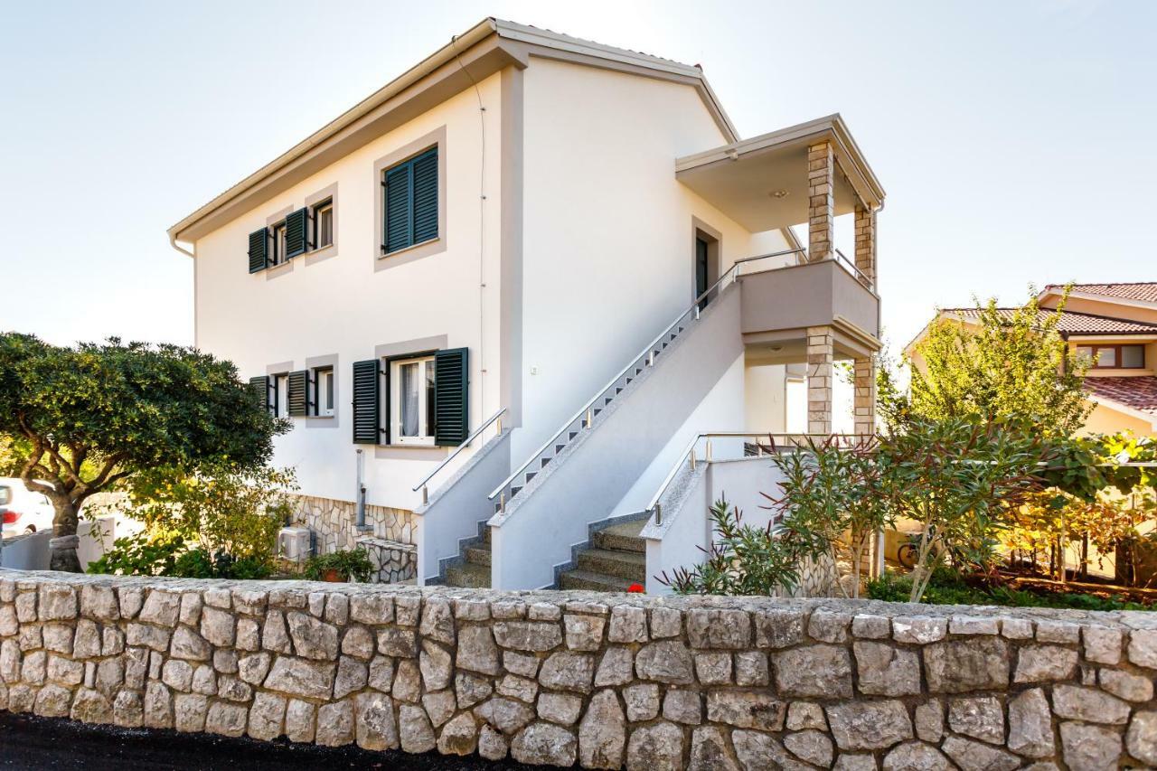 Apartment Anton Krk Town Kültér fotó
