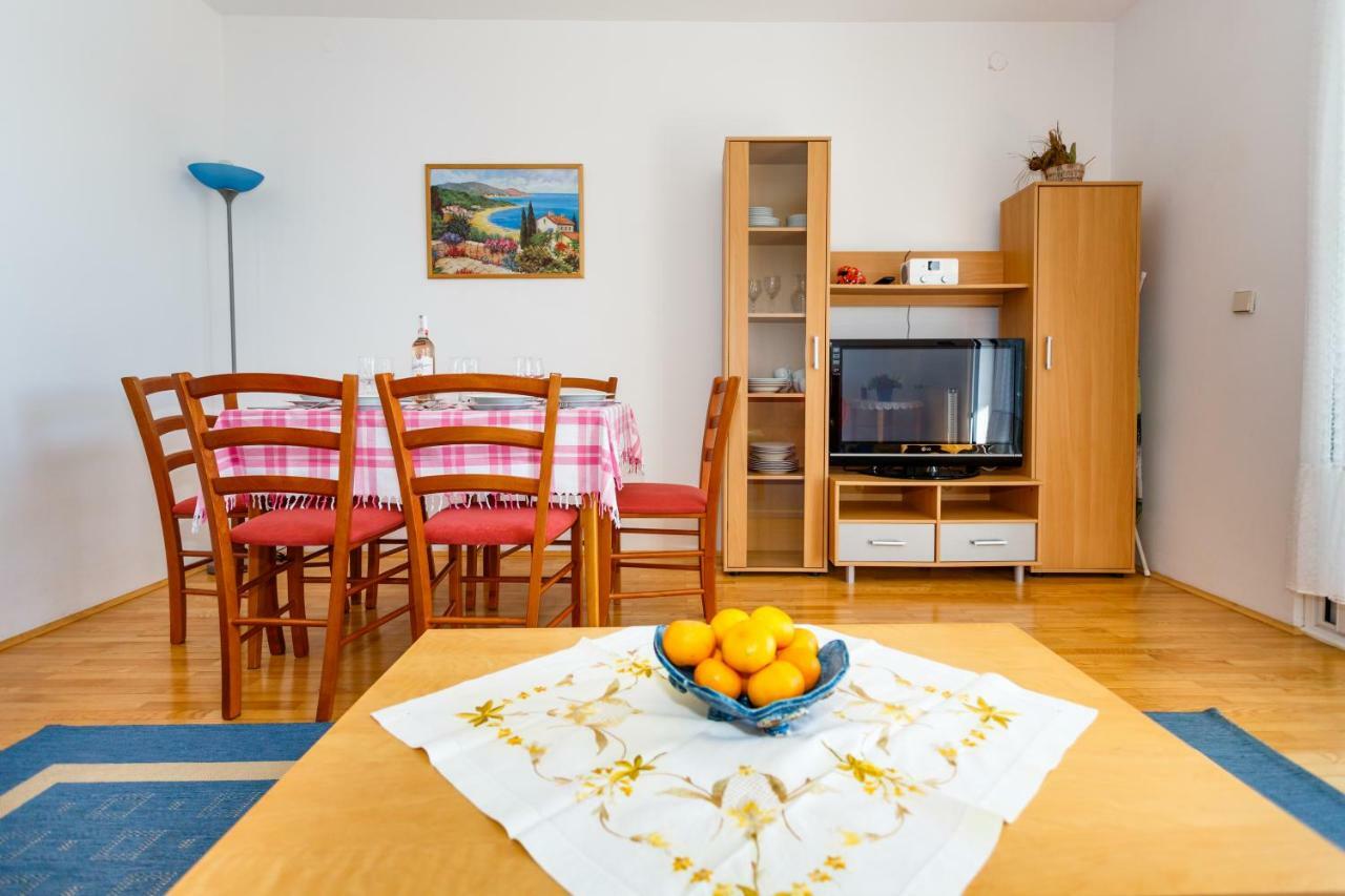 Apartment Anton Krk Town Kültér fotó